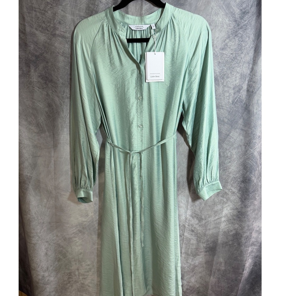 Sage green Boho midi shirtdress, flowy tie-waist Belted Size 4 NWT